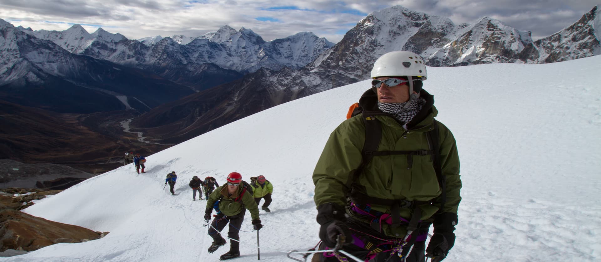 How Can Altitude Acclimatization Enhance Your Peak Climbing Experience in Nepal?
