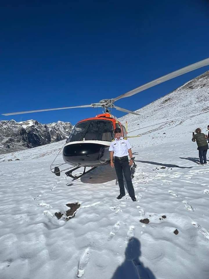 Everest Base Camp Heli Trek - Gallery Image 1