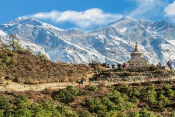 Everest Base Camp via salleri 