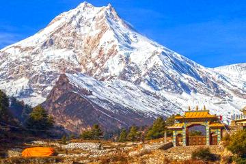 manaslu trek 