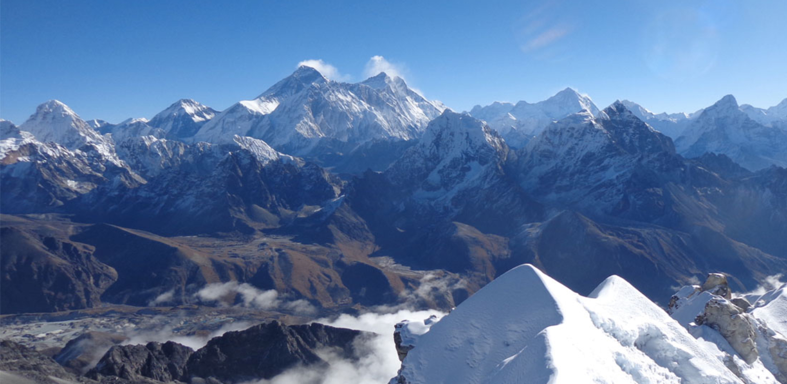 peaks in Nepal.jpg