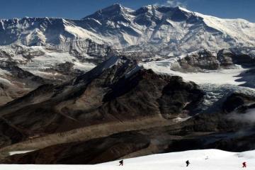 Mera Peak Climb via Nazing and Amphu Lapcha Pass